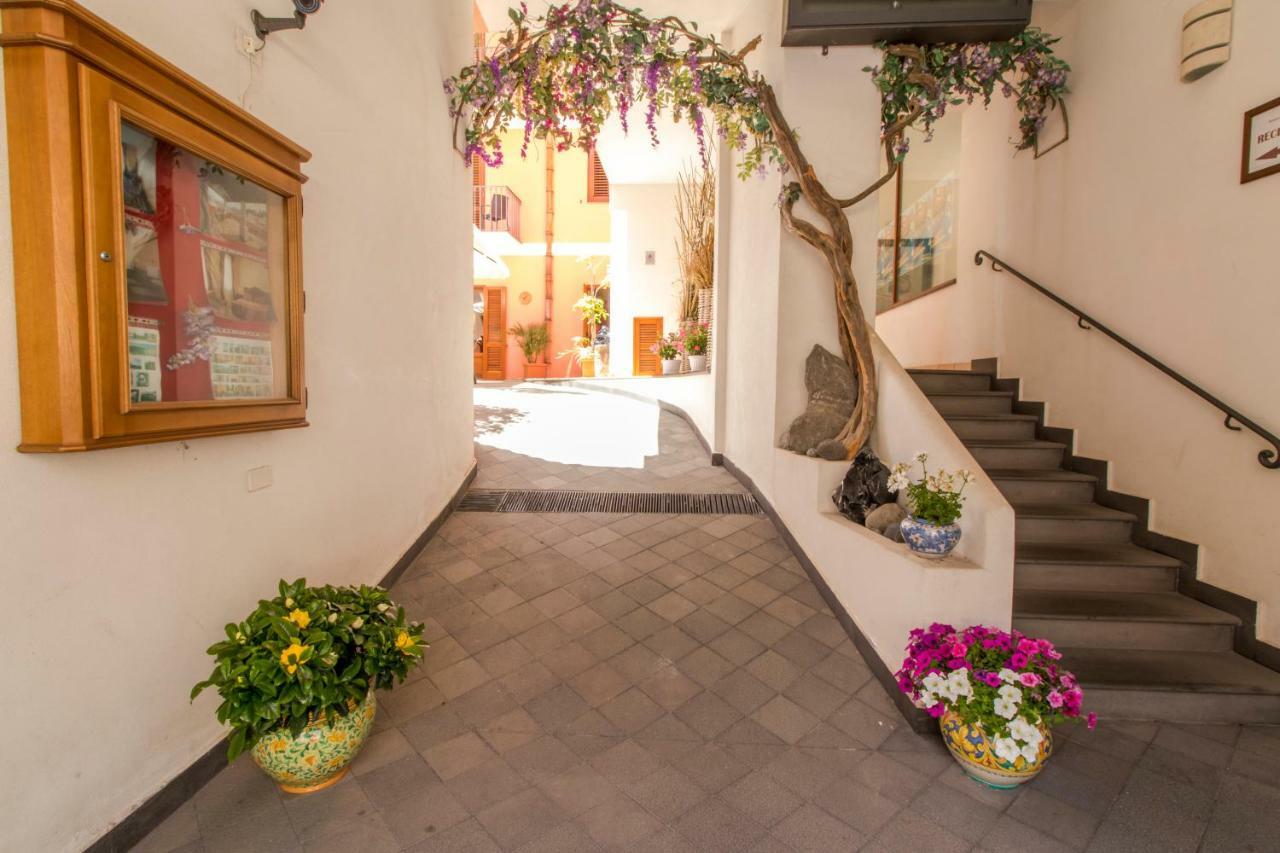 Residence Alberghiero Eolie Lipari  Eksteriør bilde